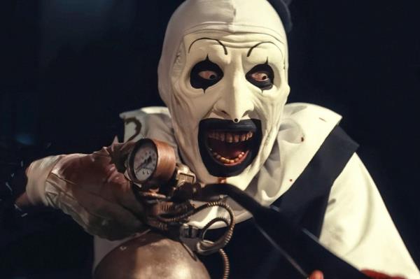 TERRIFIER 3, David Howard Thornton as Art the Clown, 2024.